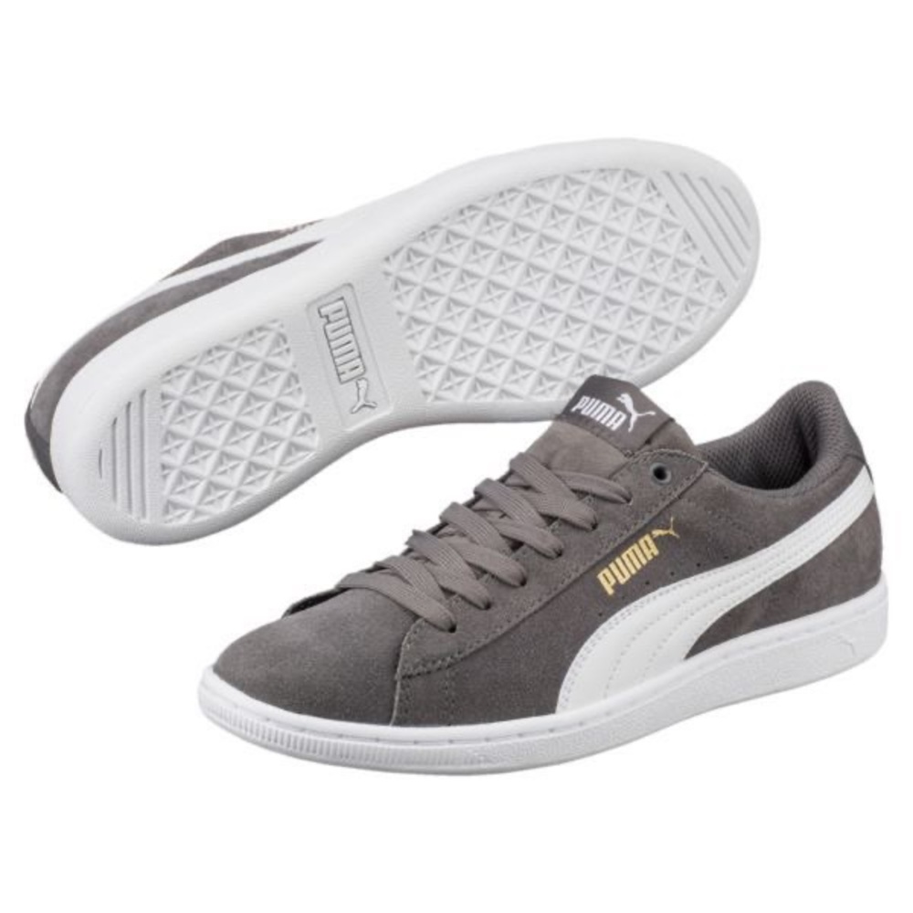 Puma Sneakers